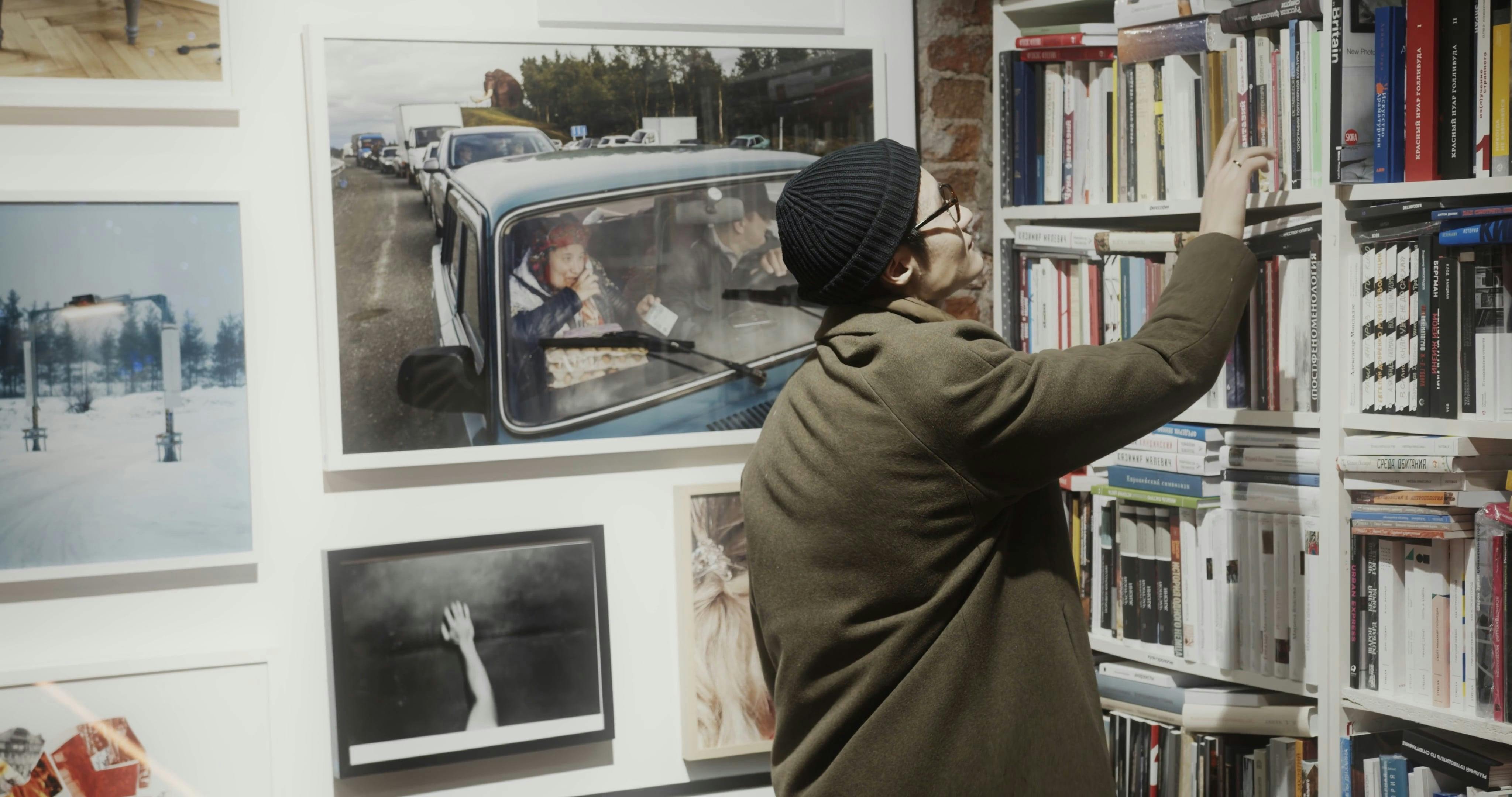 Photographs Book Videos, Download The BEST