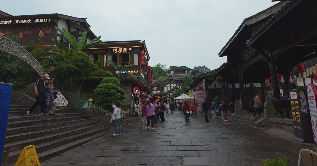 探索重庆古镇的魅力 · 免费素材视频