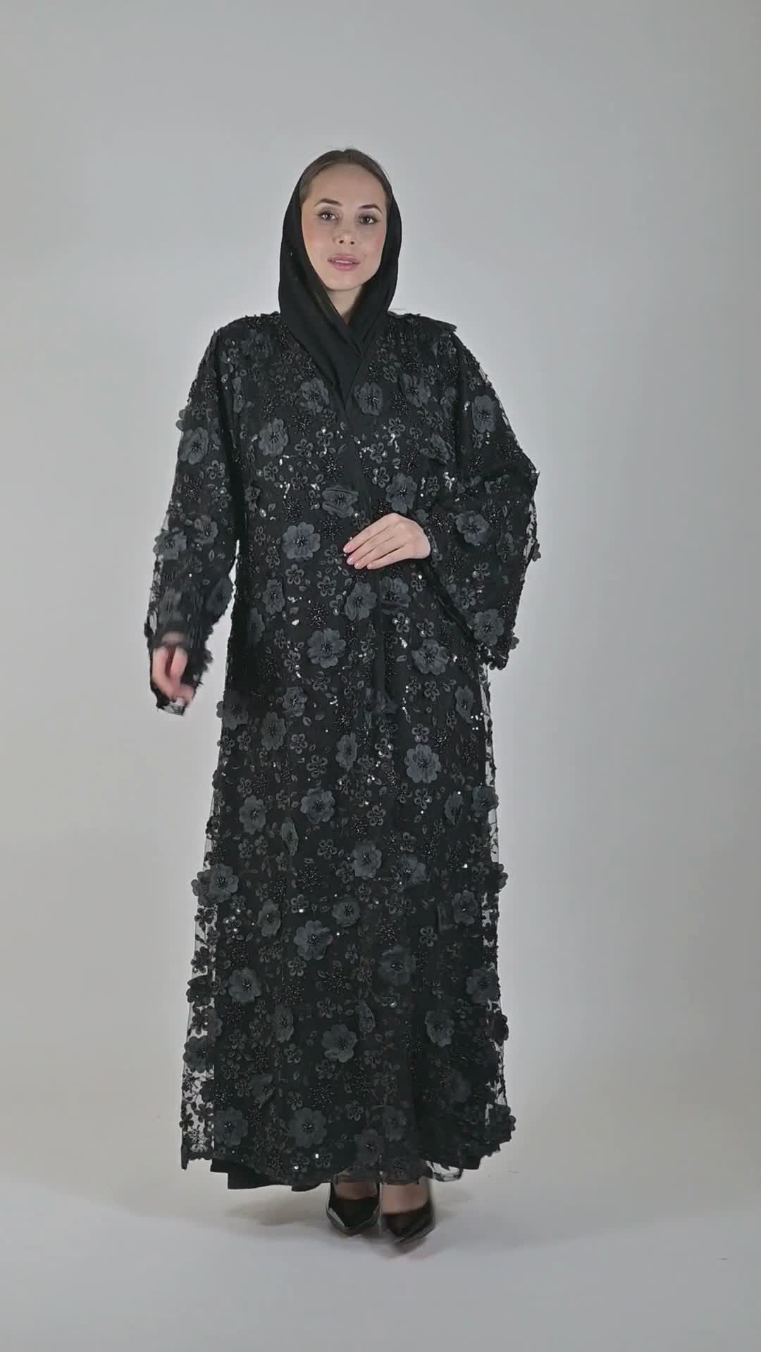 عباية دانتيل مورّدة