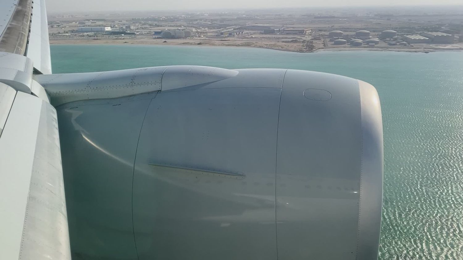 Emirates Flight Videos, Download The BEST Free 4k Stock Video Footage ...