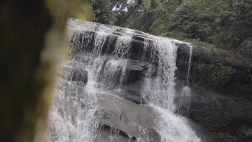 Uma Linda Cachoeira