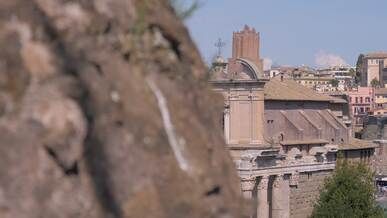 historic roman architecture in central rome