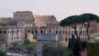 breathtaking view of the roman colosseum