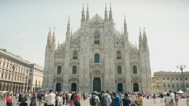 explore the iconic duomo di milano in summer