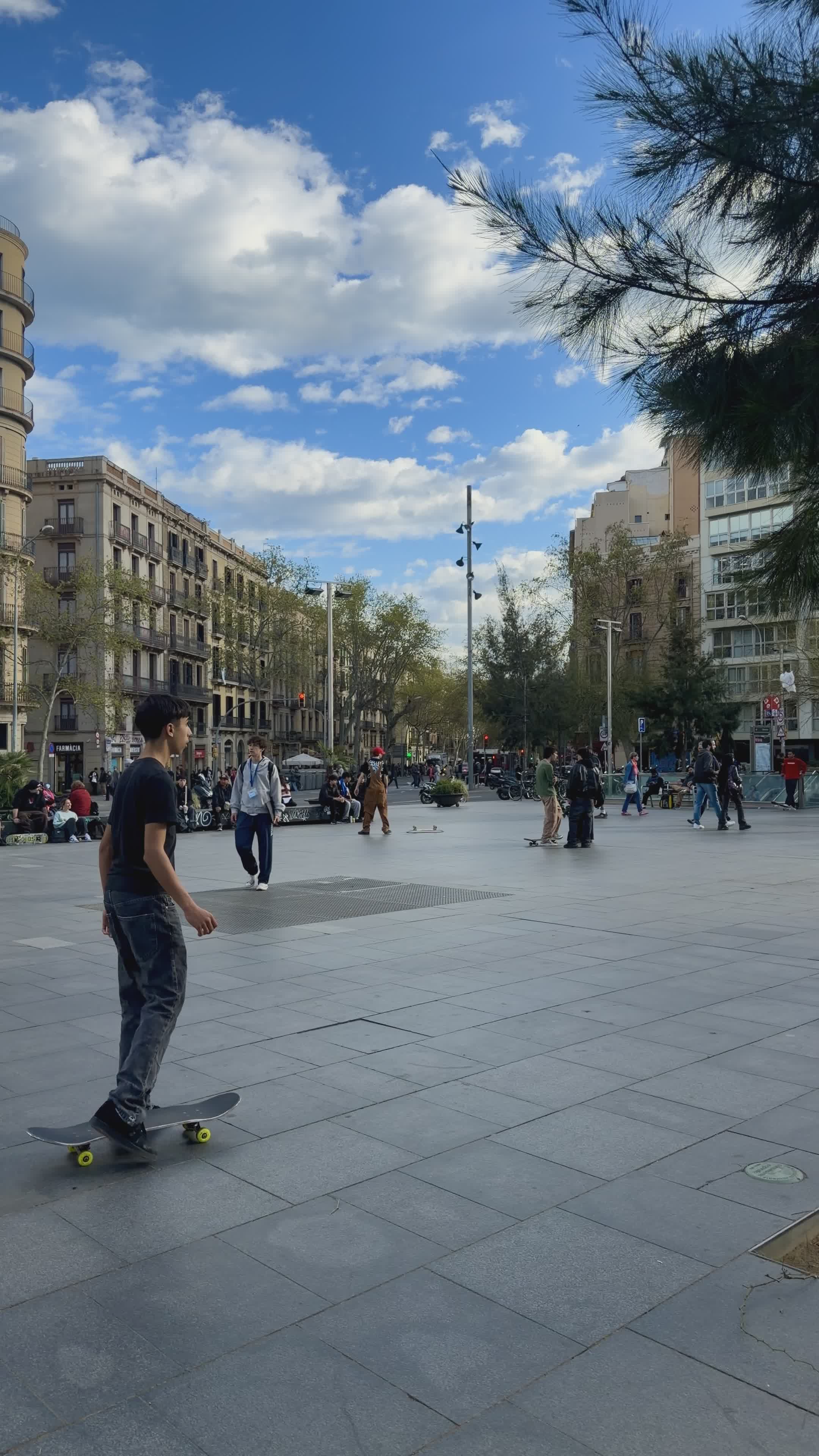 romanticize your life
📍 Barcelona
🎥 Marc Barcelona · Pexels
#travel #europe #eurotrip #wanderlust #vacation