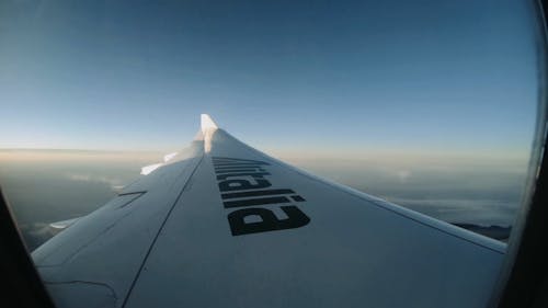 Video Footage Of An Airplane Wing From The Inside