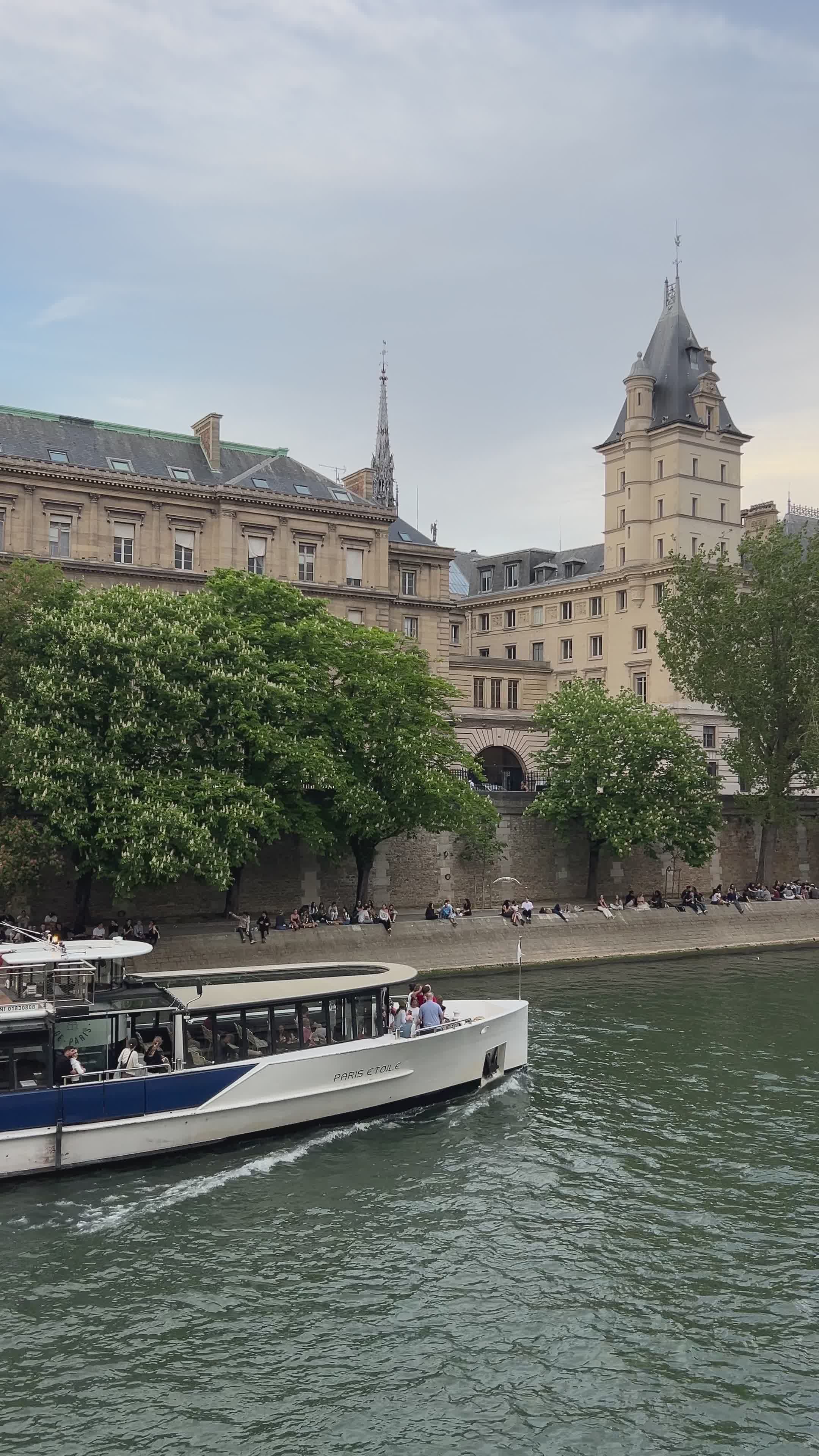 where to next?
📍 Paris
🎥 Taira Vico · Pexels
#travel #city #citybreak #skyline #wanderlust