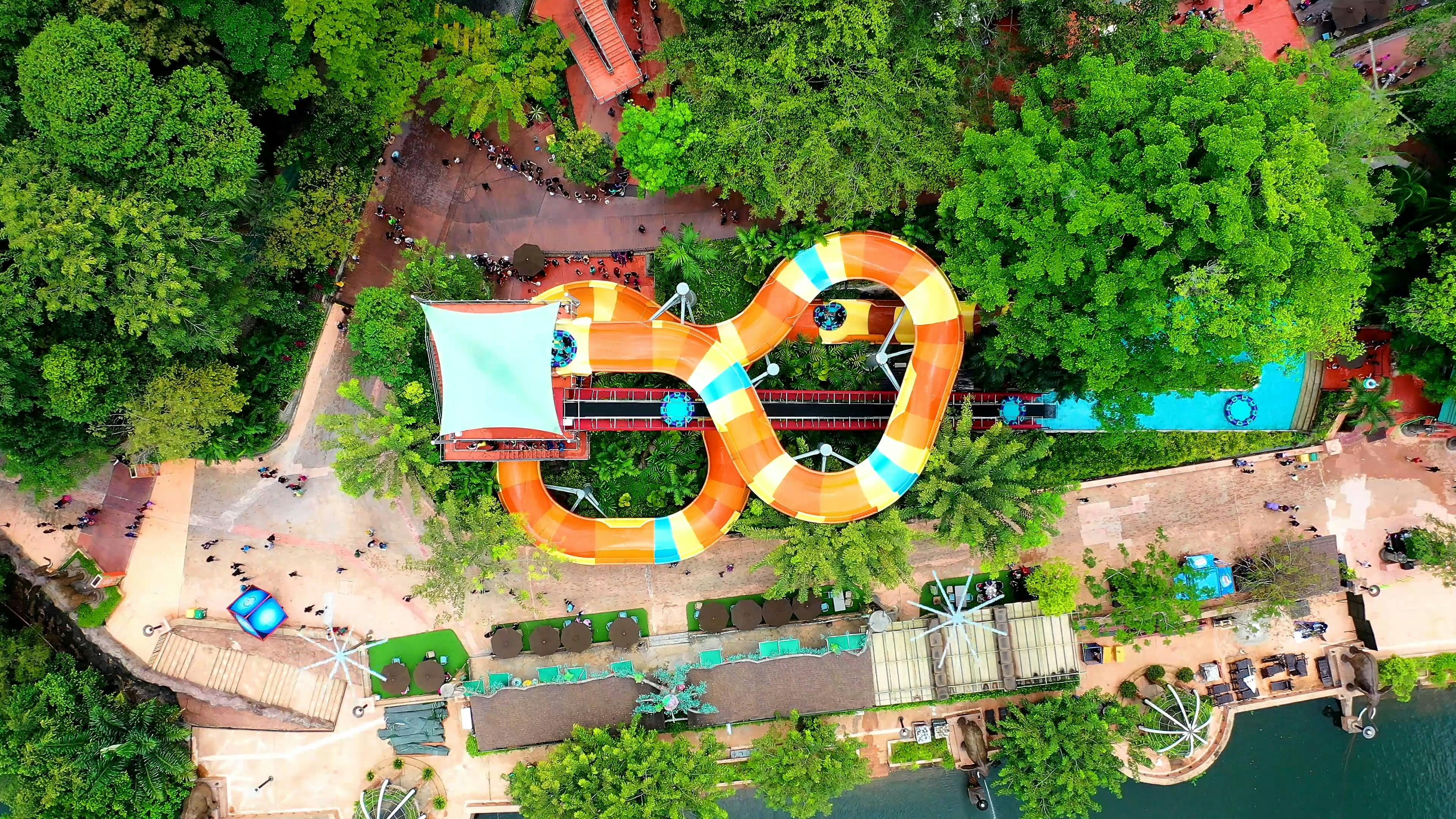 Bird's Eye View Of An Amusement Park · Free Stock Video