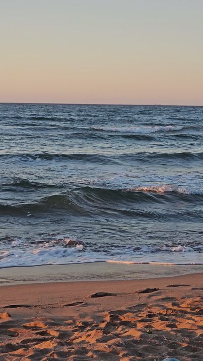 zeynep's ocean waves sunset video