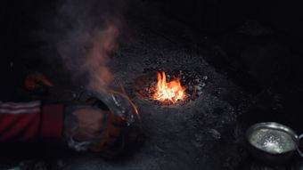 古代马桶视频素材视频素材