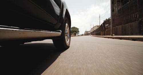 Voertuig Dat Op De Weg Rijdt