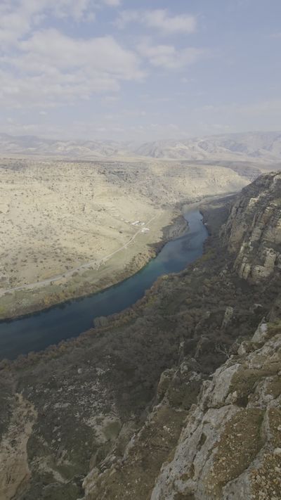 HÜSEYİN AVCI's fantasy landscape cinematic video