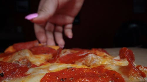 Close Up Cuplikan Pizza