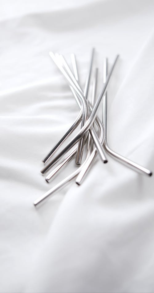 Reusable And Washable Metal Straws As Replacement For Plastic Straws