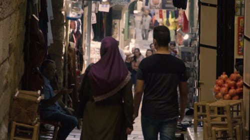Una Calle Comercial De Artículos De Recuerdo En Jerusalén
