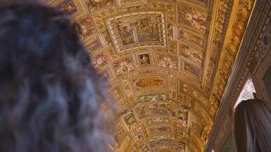 exploring italian art in the vatican museums