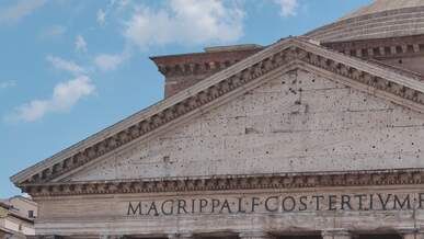 pantheon rome front view with clear sky
