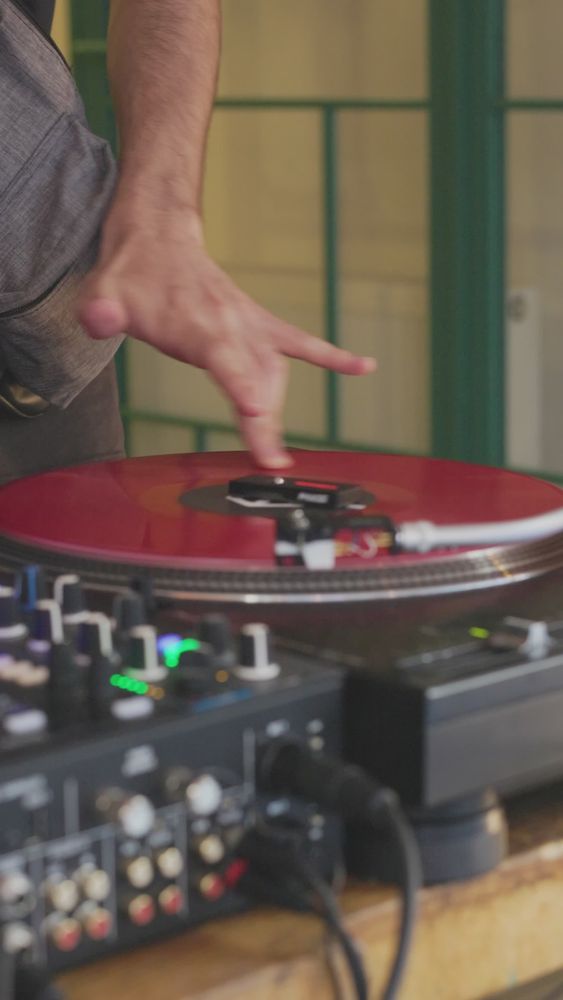 Record Scratching Videos, Download The BEST Free 4k Stock Video Footage ...