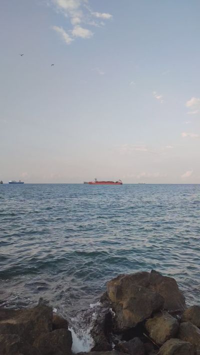 Nrlh Semiz's ocean waves sunset video