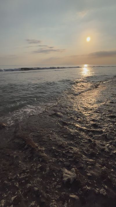 heru hidayat's ocean waves sunset video