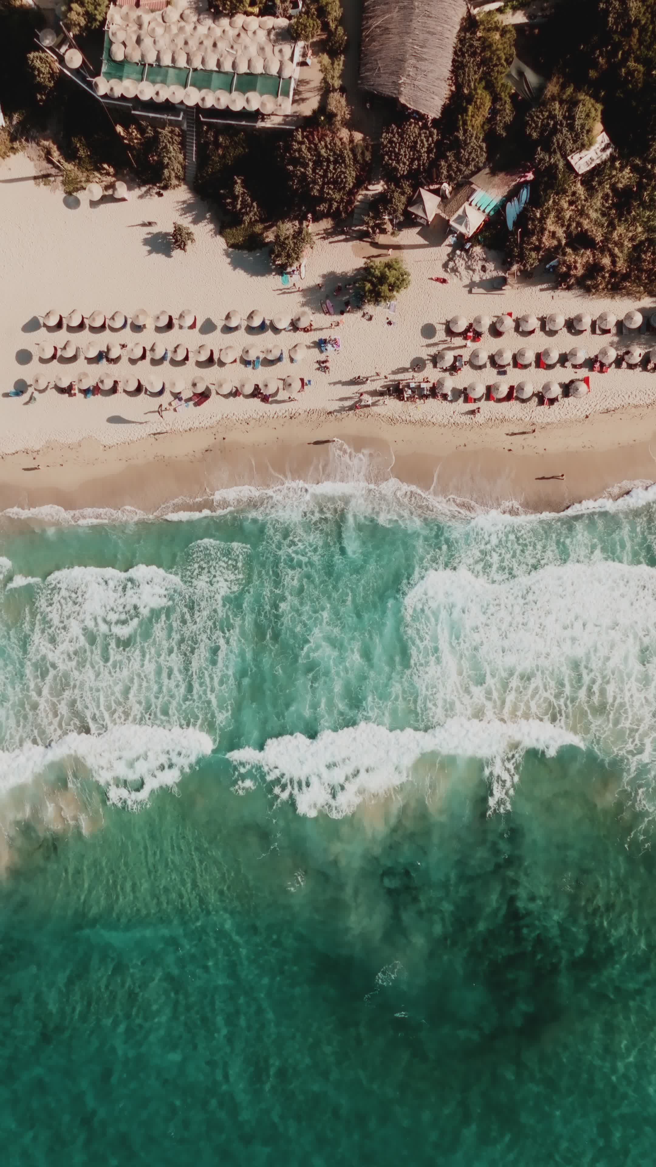 take me here right now
📍 Maui Hawaii
🎥 Rene Strgar · Pexels
#travel #beach #island #paradise #wanderlust
