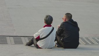 几个亚洲老人聊天高清视频免费下载高清视频视频素材