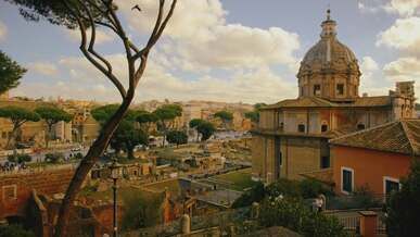 scenic view of ancient roman architecture