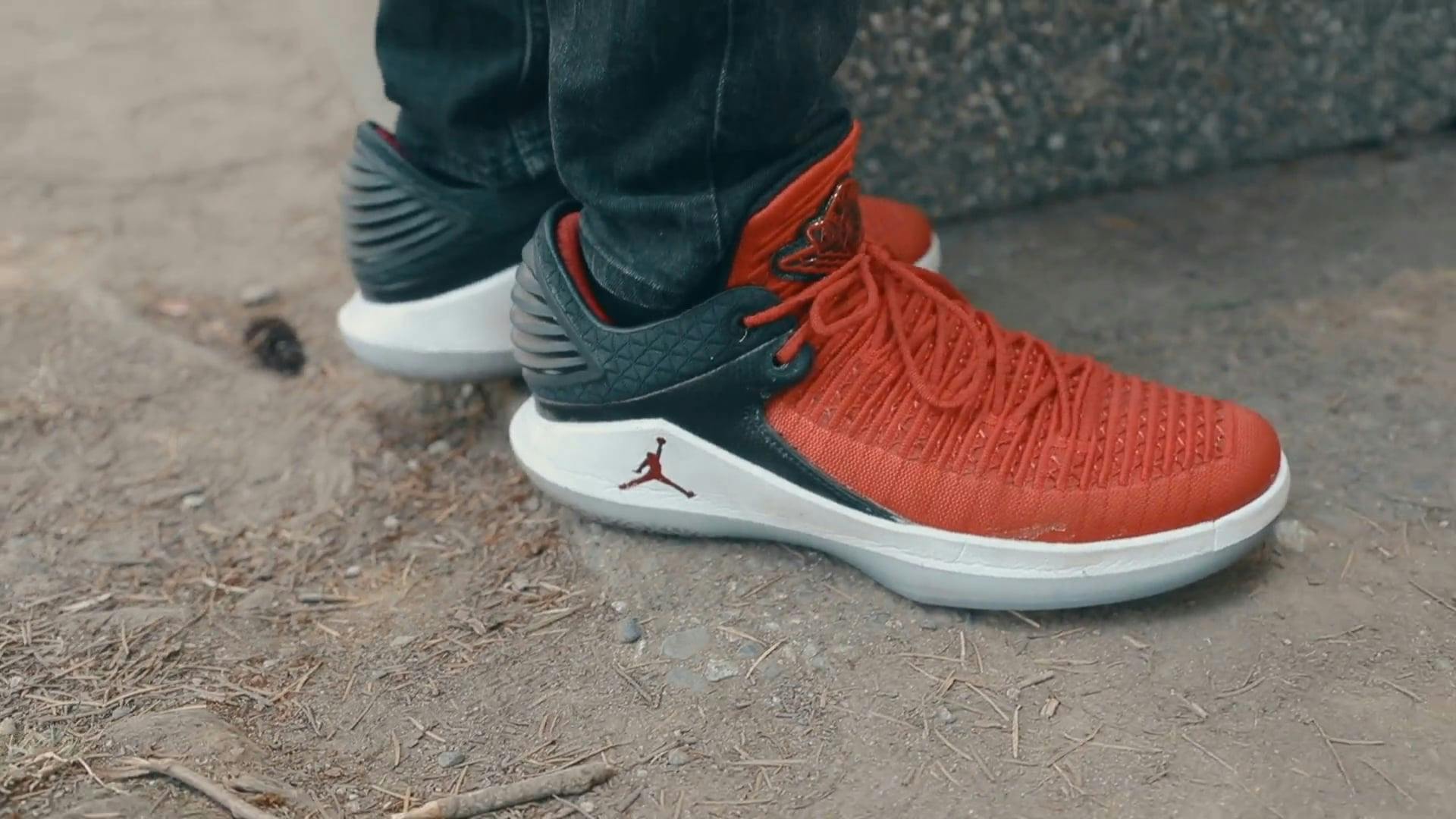 how much do jordans cost at foot locker