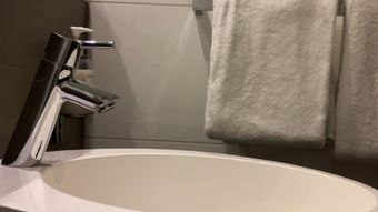 上厕所视频素材