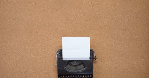 Using A Vintage Typewriter In Writing