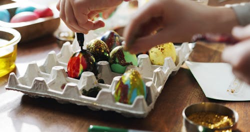 Decorating Eggs On A Tray For Easter