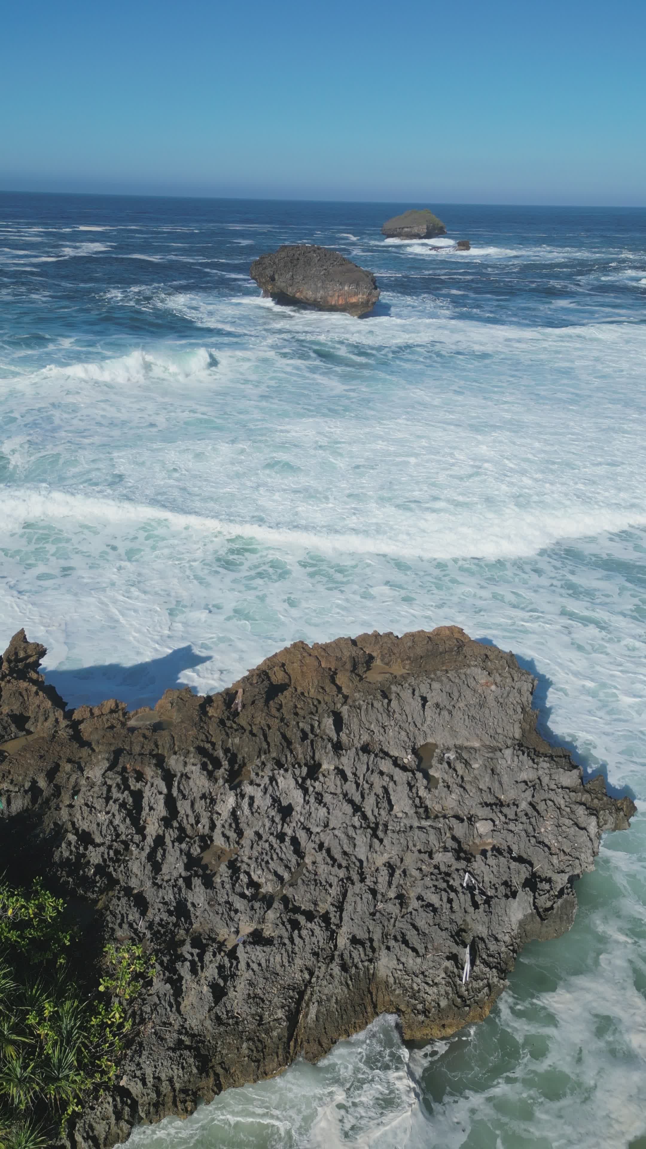 Dramatic Ocean Waves Crashing on Rocky Coastline Free Stock Video ...