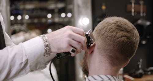 Free Barber Shop Videos: 4K & HD, No Watermark