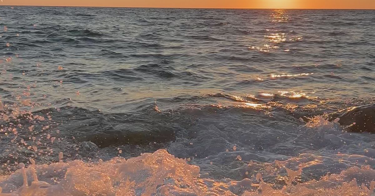 Ocean Beatiful Beautiful Ocean Sunset with Waves on Rocky Shore Free Stock Video ...