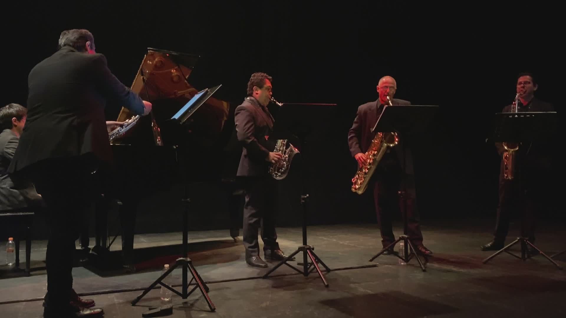 Live Jazz Performance Mit Saxophonen Und Klavier · Kostenloses Stock-Video