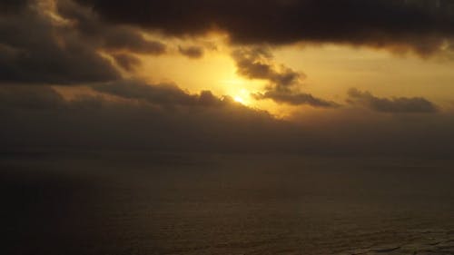 Time-Lapse of the Sunset in the Ocean