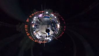 村口放烟花视频素材视频素材