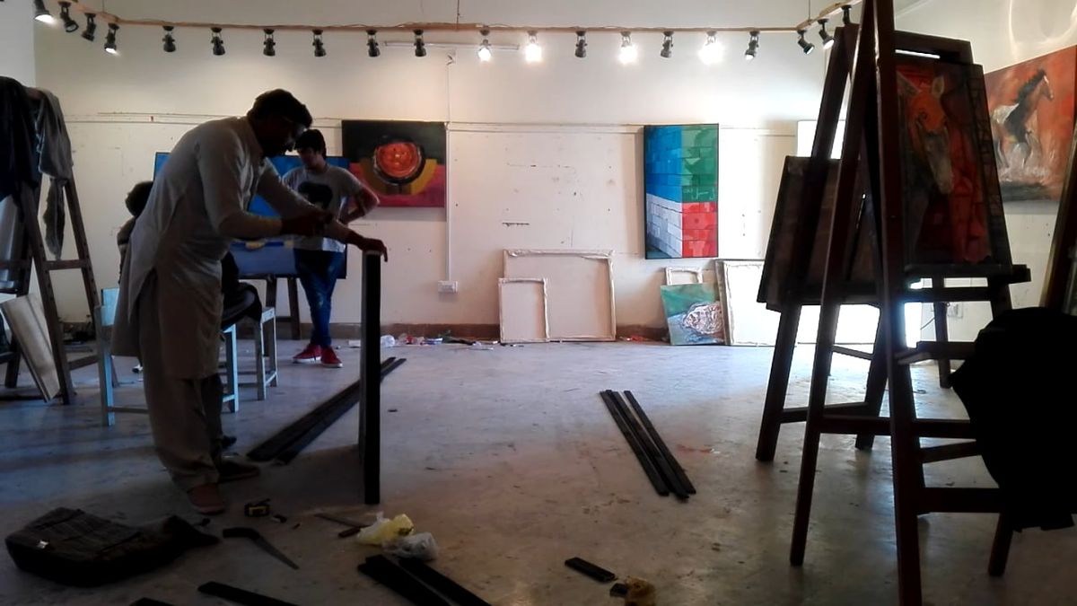 Art Gallery Videos Download The Best Free 4k Stock Video Footage Art