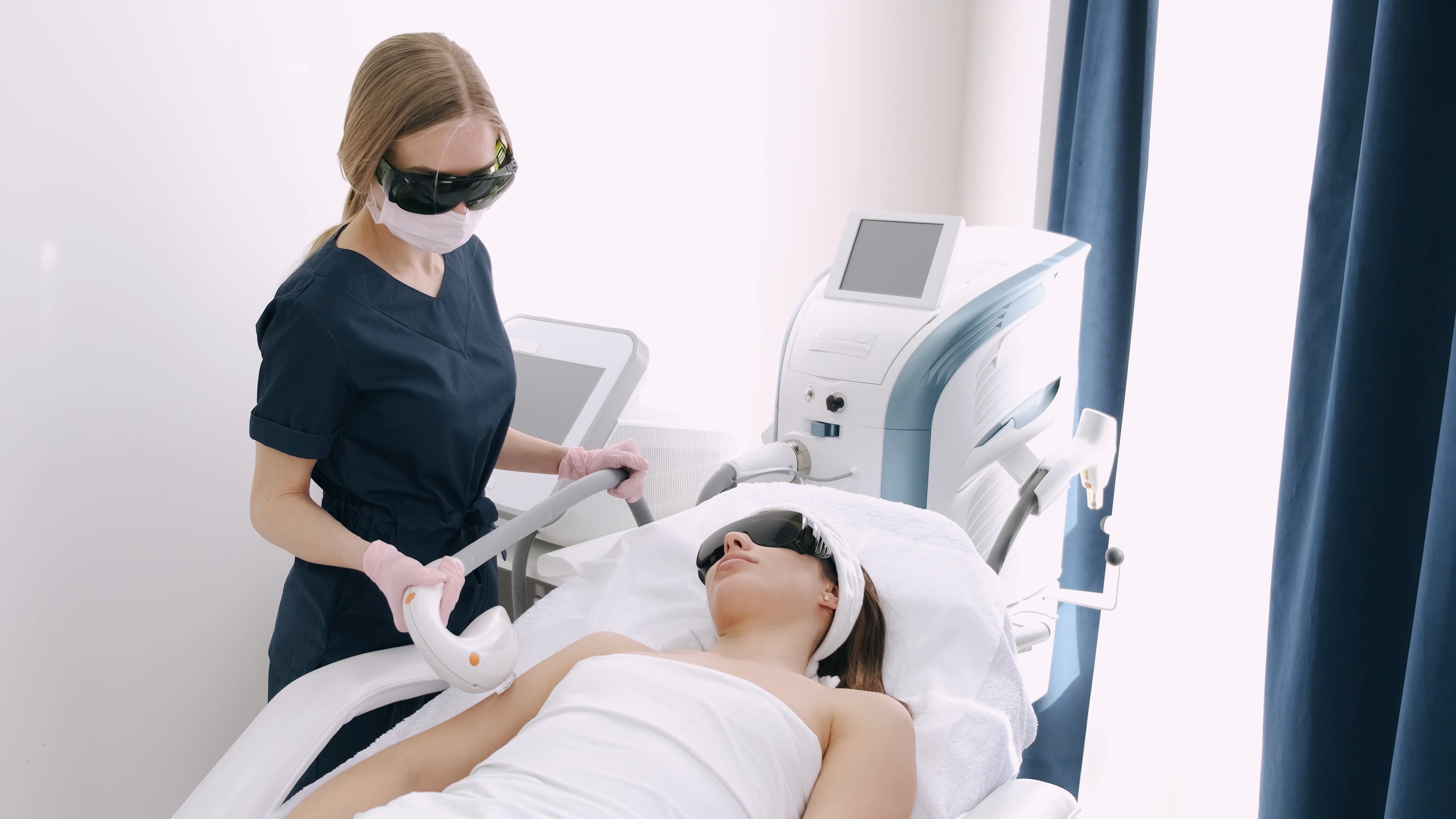 Cosmetic Clinic video