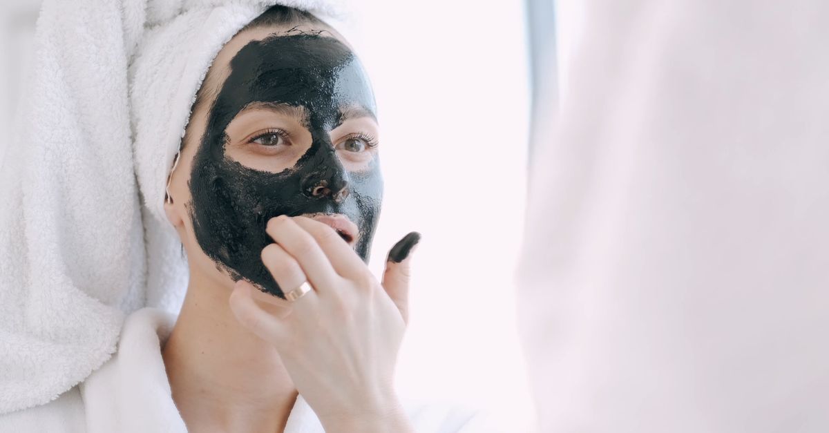 Setting Mask Woman Putting On Skincare Mask Free Stock Video Footage, Royalty-Free ...
