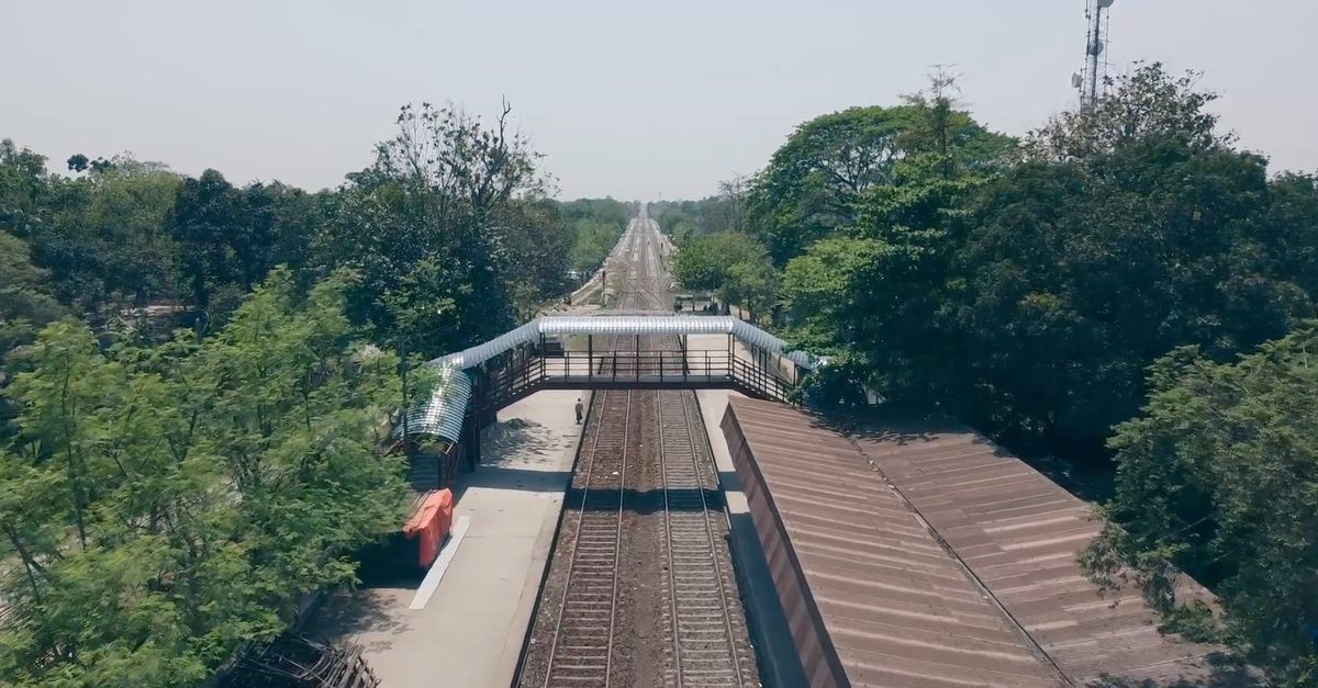 Radroachhd Train Video Drone Footage Of Railroad Free Stock Video Footage, Royalty-Free 4K ...