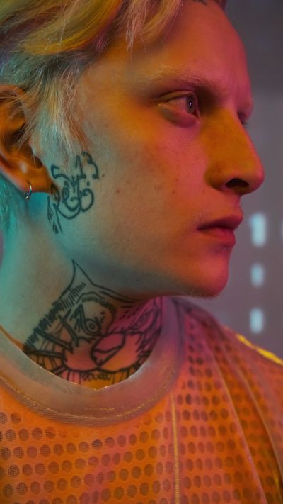 Darlene Alderson's cyberpunk aesthetic video