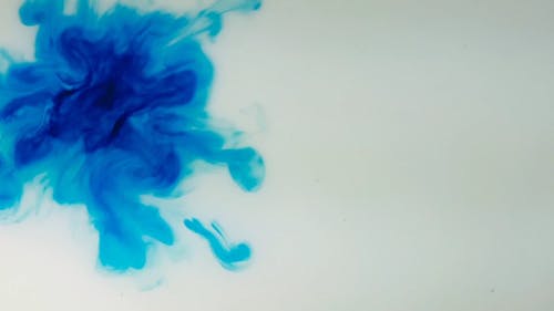 artwork-by-mixing-splatters-of-liquids-colors
