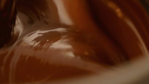 Video Of Mixing Of Chocolate Syrup