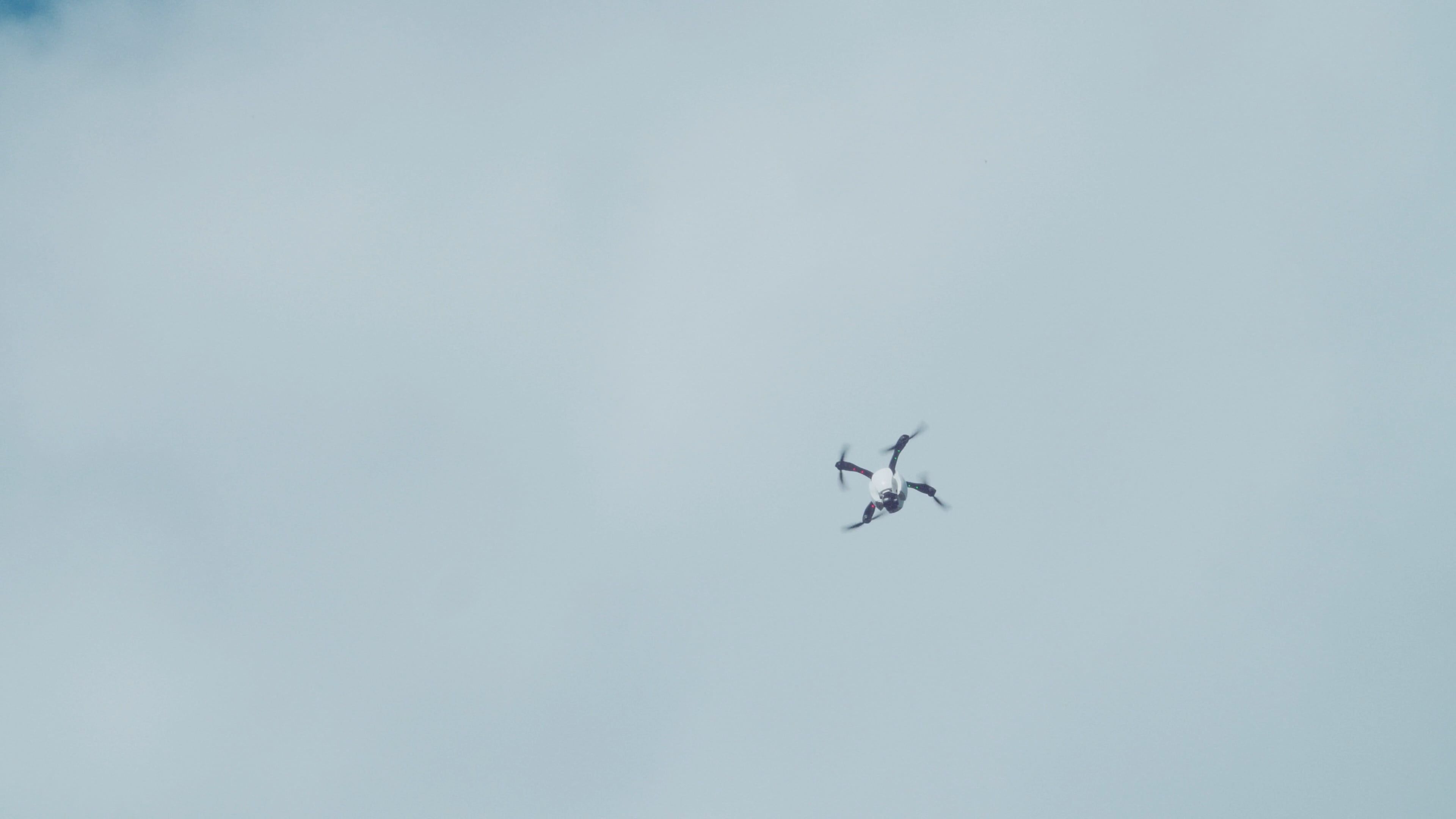 drone flying in the sky 4462852