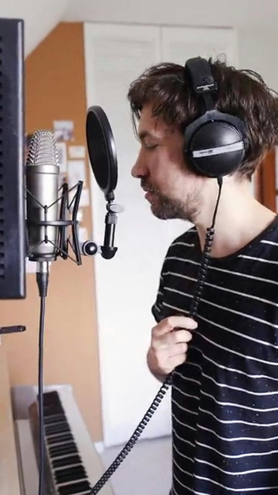 Effective Solutions to Eliminate Echo from Speakers in Video Calls