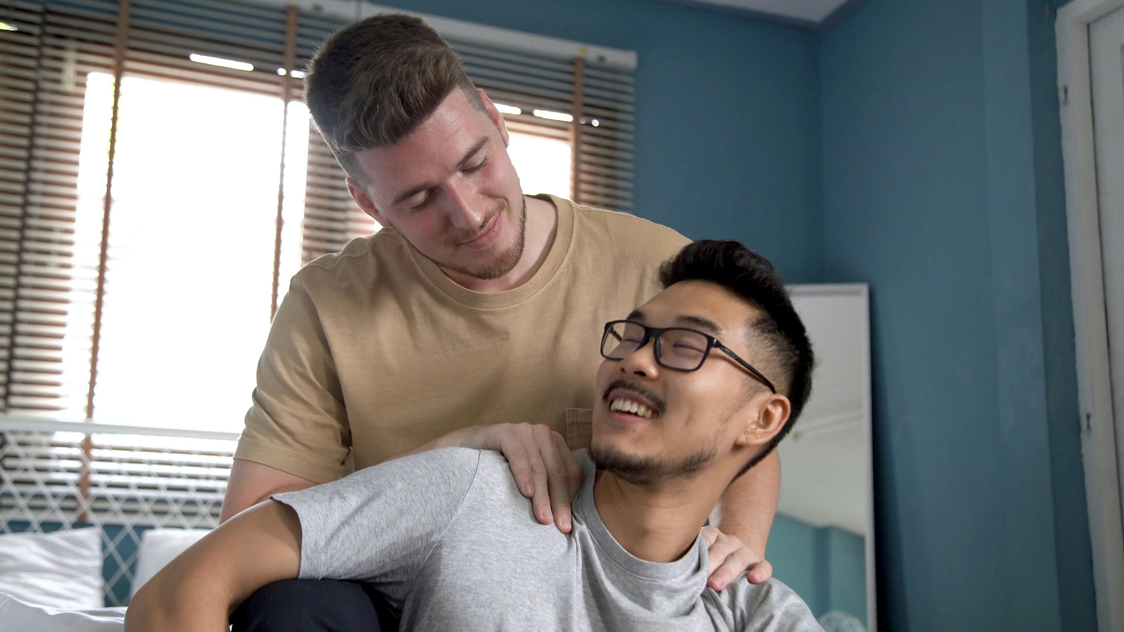 video of gay men massage