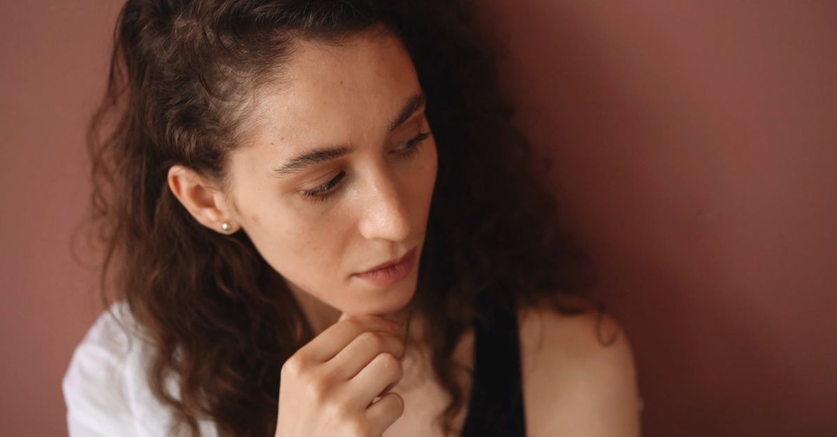 Model Looking Off Camera Female Model Looking at the Camera Free Stock Video Footage, Royalty ...