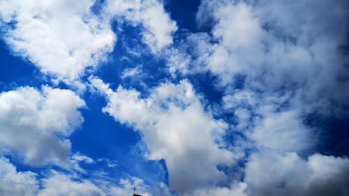 Time-Lapse Video of White Clouds