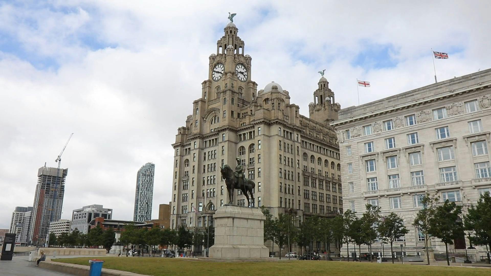The Royal Liver Building In Liverpool England · Free Stock Video